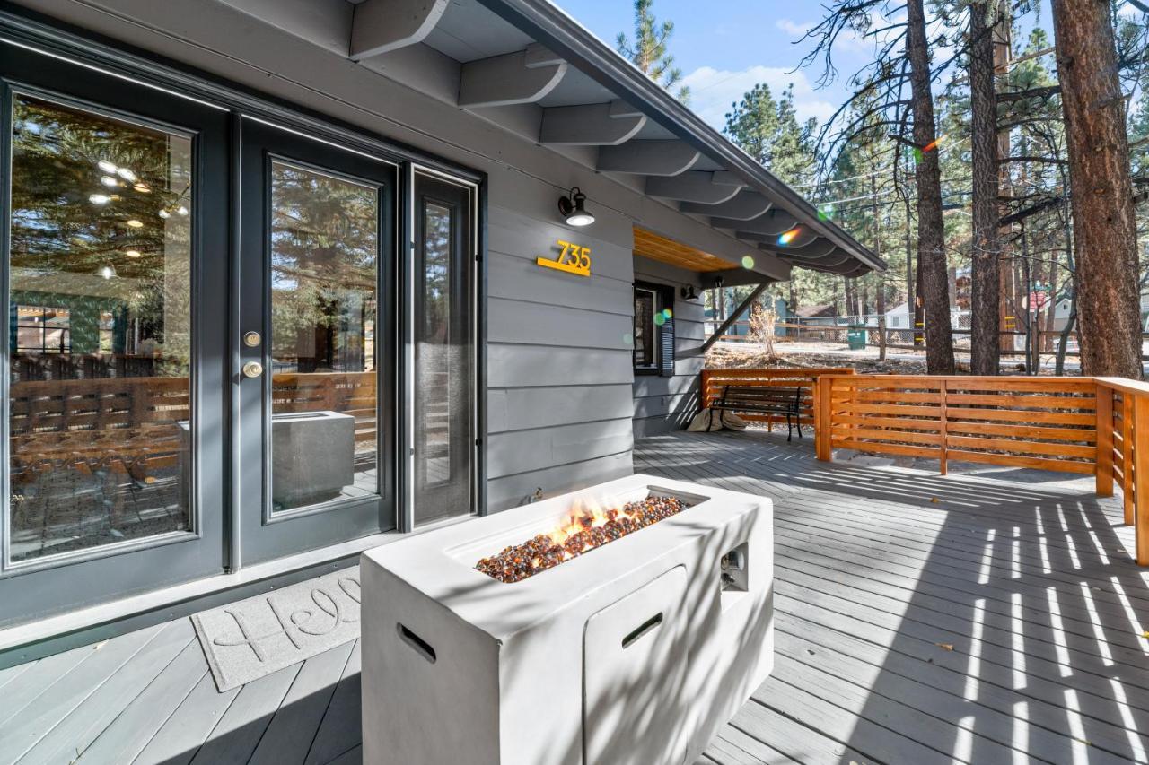 Yellow Pine Lodge - Charming Cottage Style Cabin With Peak-A-Boo Lake And Mountain Views Big Bear Lake Exteriör bild